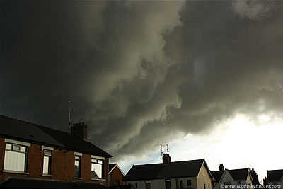 Belfast Thunderstorms & Dramatic Updraught Base - July 29th 2013